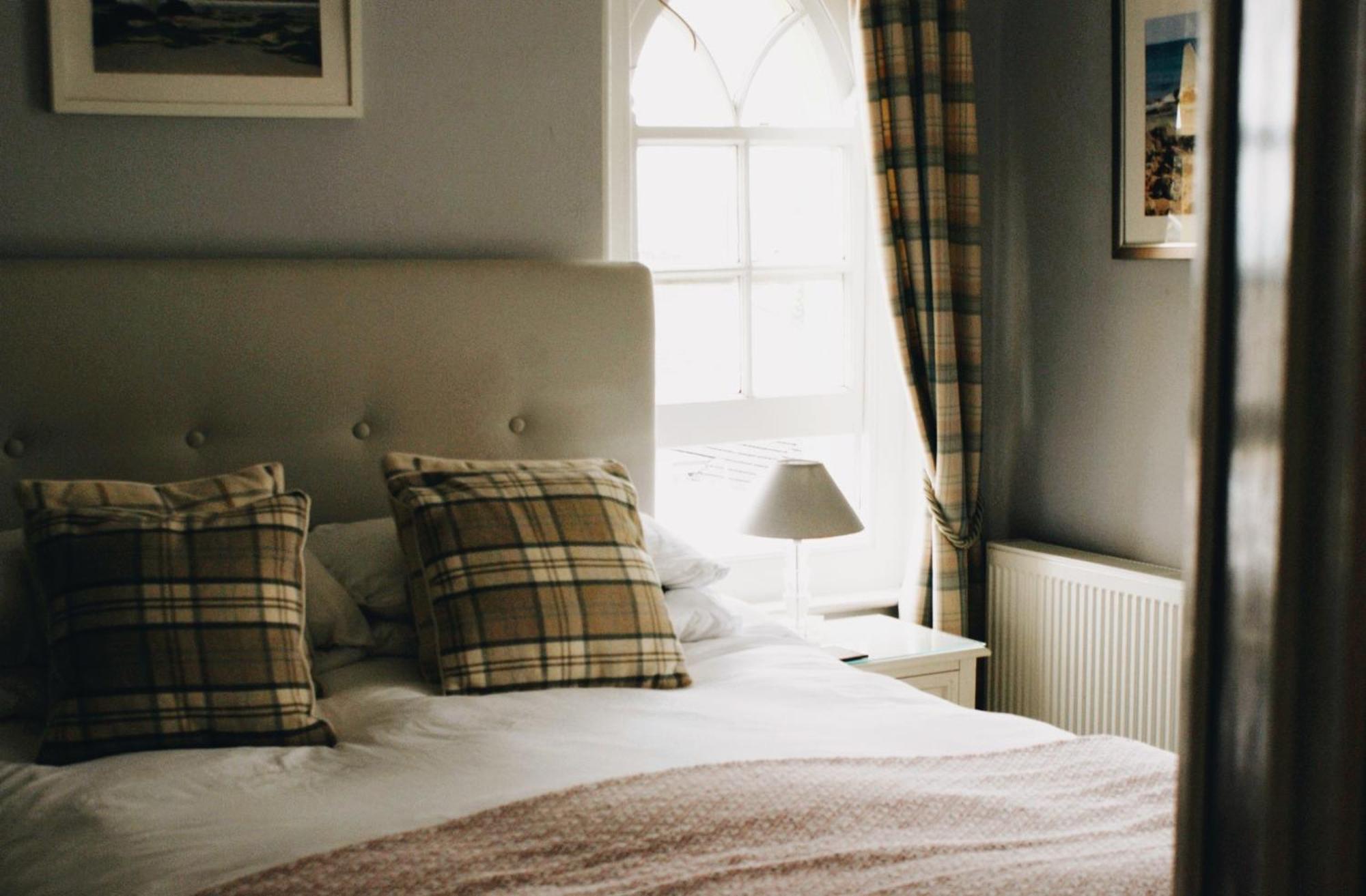 Ranscombe House Bed & Breakfast บริกแซม ภายนอก รูปภาพ